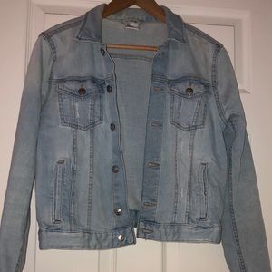 Light denim jean jacket